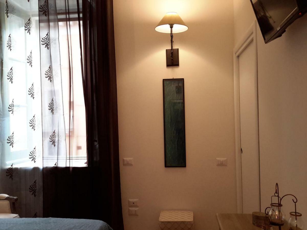 サレルノ Le Stanze Di Penelope Bed & Breakfast エクステリア 写真