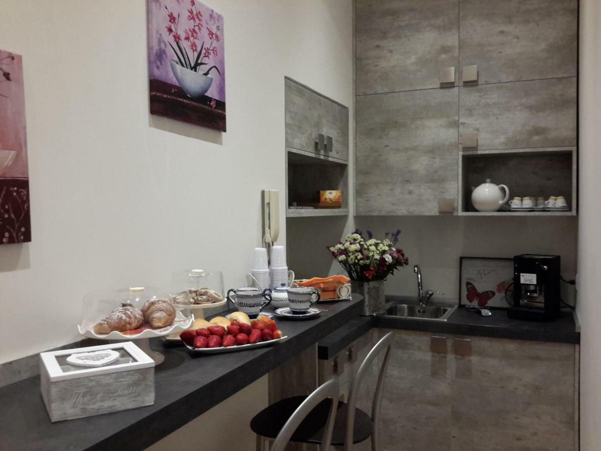 サレルノ Le Stanze Di Penelope Bed & Breakfast エクステリア 写真